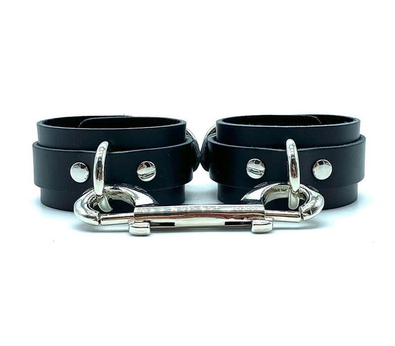 Cuffs "Mona" Black