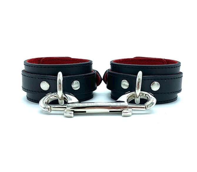 Cuffs "Scarlet" Black